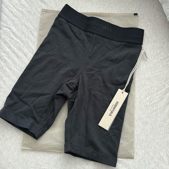 Essentials fear of god biker shorts brand new - Picture 1 of 1